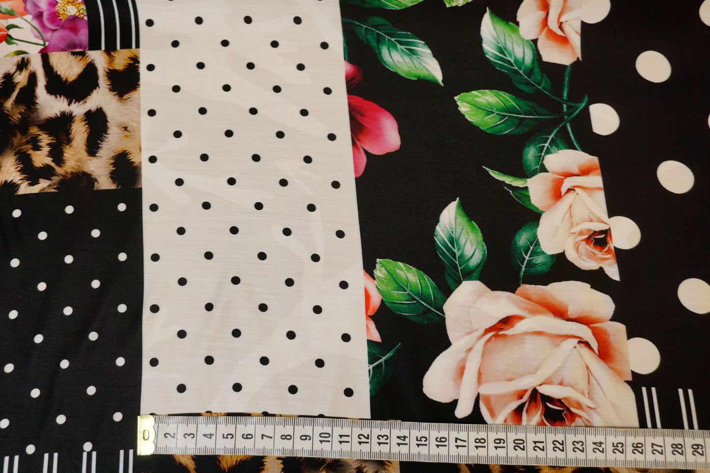 Eye-catching viscose fabric with patchwork design – elegant & extravagant
