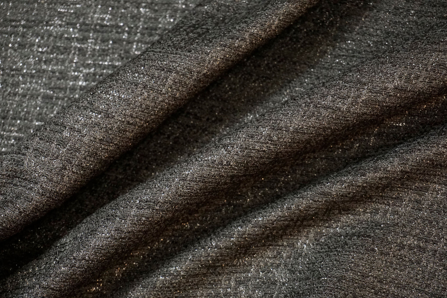 Bouclé with lurex – classic sophistication