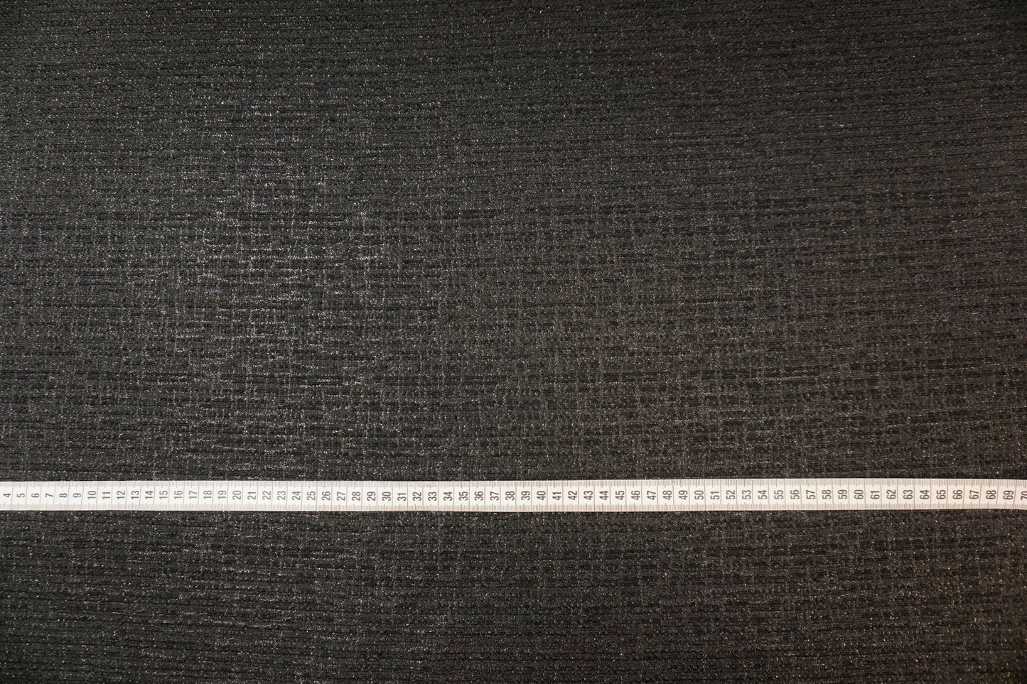 Bouclé with lurex – classic sophistication