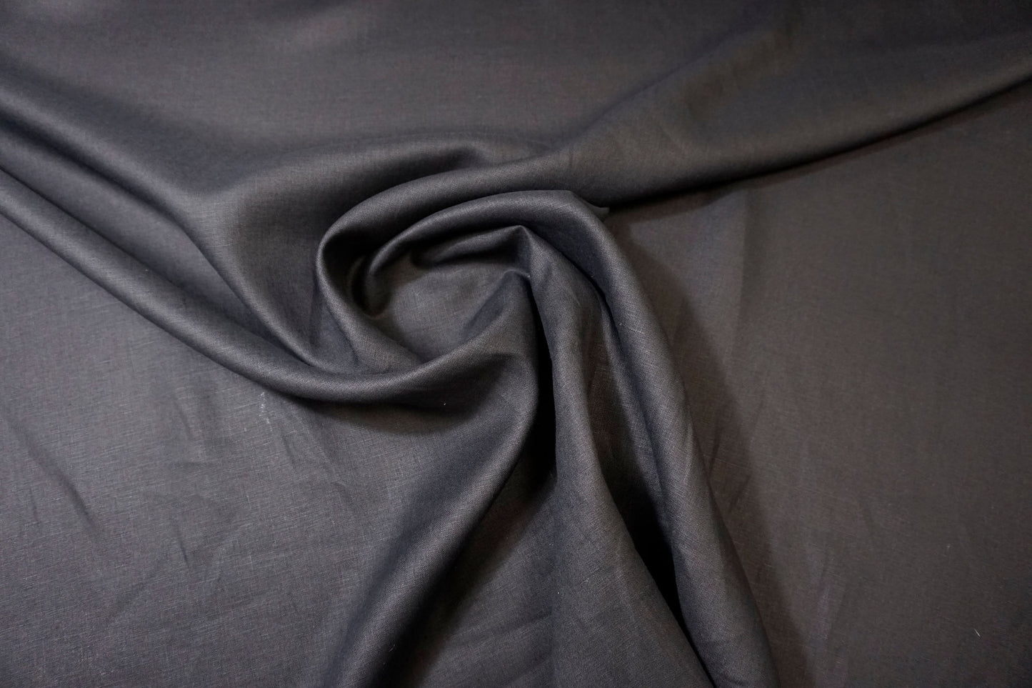 Noble black linen fabric – light, airy