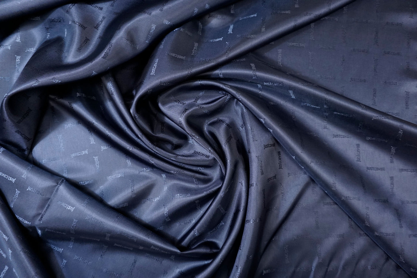 Viscose lining in dark blue with lettering