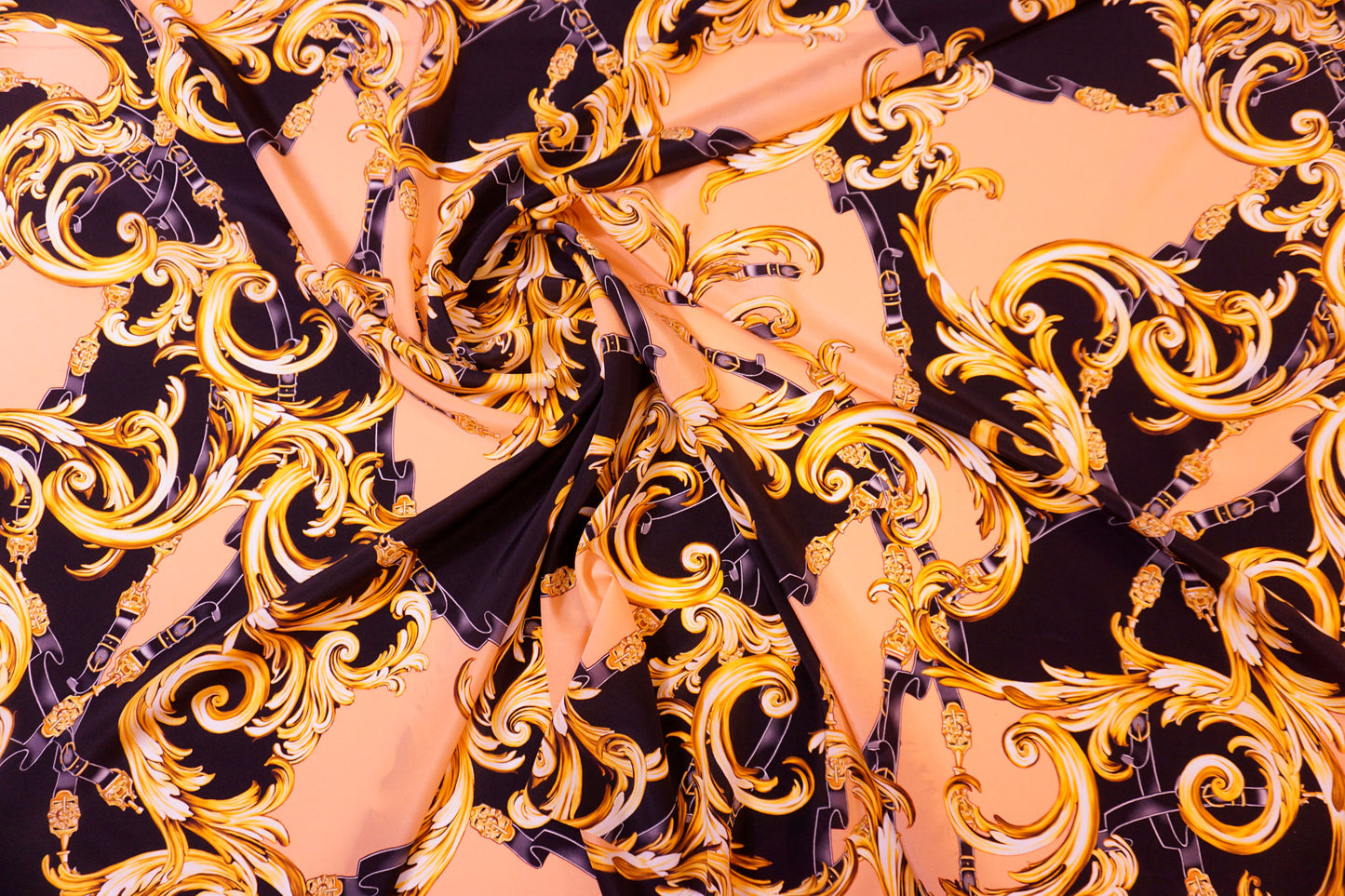 Silk crepe with golden ornaments