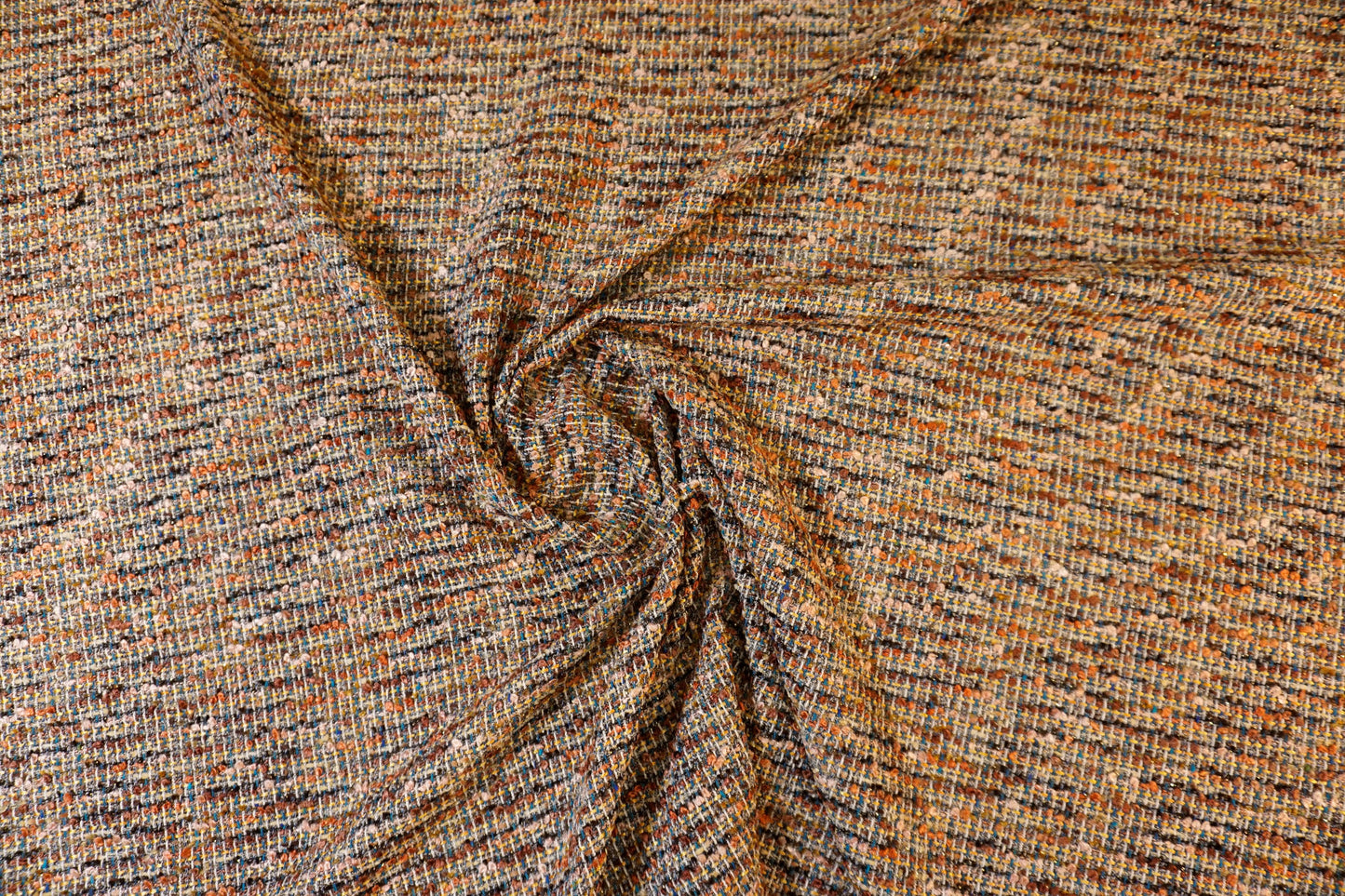 Bouclé fabric – elegance & structure