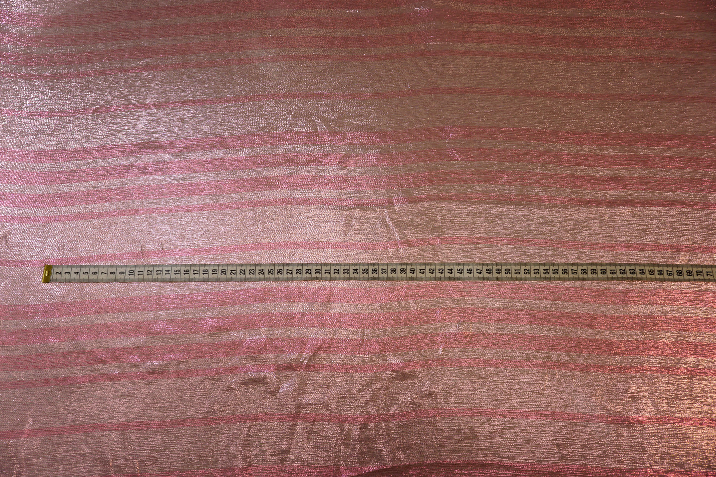 Shimmering lurex mix – feather-light & elegant