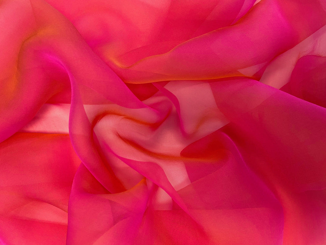 Pflege-Tipps für edle Stoffe: So bleiben Seide, Leinen & Co. lange schön