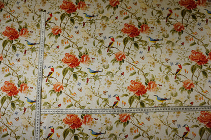 Fließender Seidensatin mit Elasthan, weicher Fall und luxuriöse Haptik