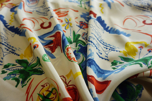 Rest | Seidencrêpe | Künstlerischer Küsten-Print in Blau, Rot & Grün | Made in Italy