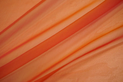 Haute Couture Seidenchiffon changierend