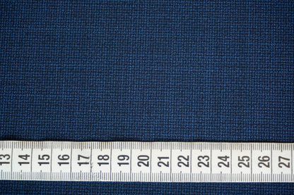 Jeansblauer Schurwollstoff mit feinem Pepita – Eleganz für Maßmode & Haute Couture