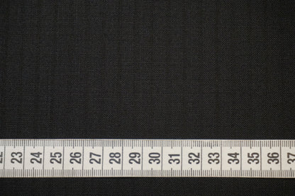 Leichter Wollstoff mit geschmeidigem Fall, ideal für Anzüge, Sakkos und Hosen