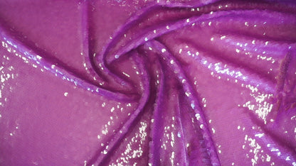 Paillettenstoff in Lila – Glamouröse Statement mit funkelndem Effekt