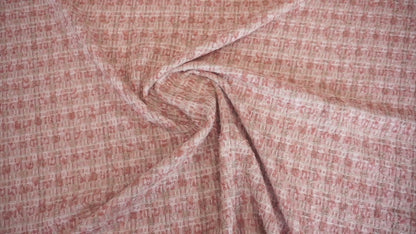 Bouclé-Kostümstoff – Elegante Struktur für zeitlose Couture-Looks